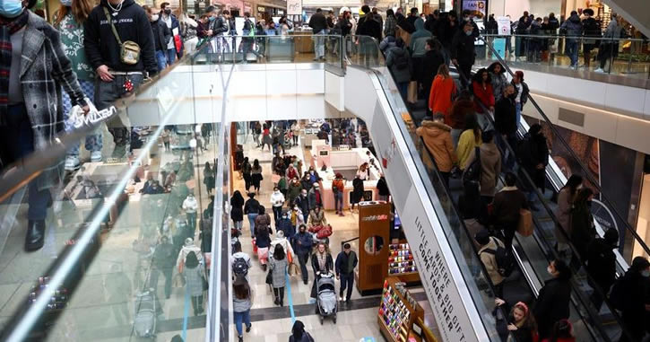 Daily Mail: Kısıtlamalardan çıkış takvimi belli oldu