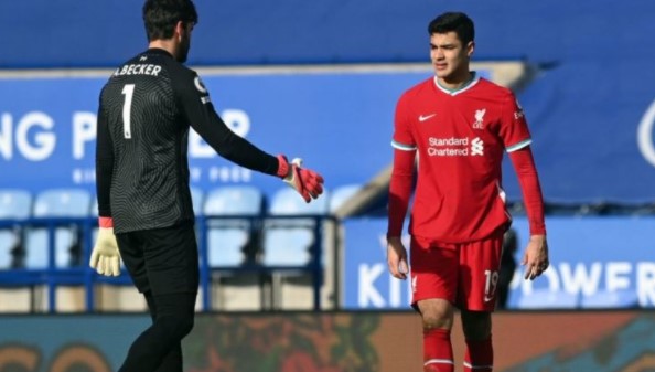 Türk derbisinde Çağlar güldü, Ozan üzüldü