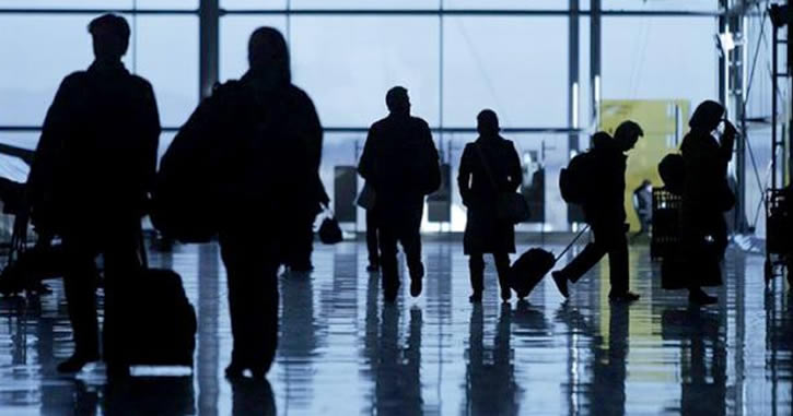 İran, Birleşik Krallık’a seyahat yasağını uzattı