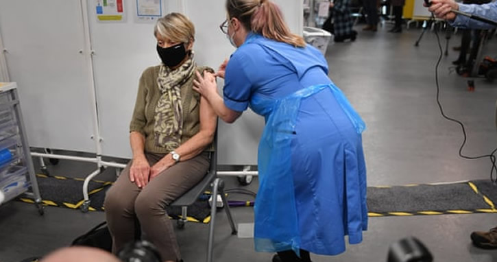 Klinik olarak savunmasızlara ‘aşı yaptırın’ çağrısı