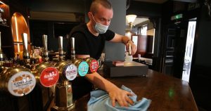 Kapalı mekanlara girişte aşı sertifikası istenebilir