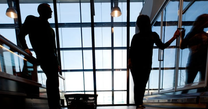 ‘Genç kadınların neredeyse tümü cinsel tacize uğruyor’