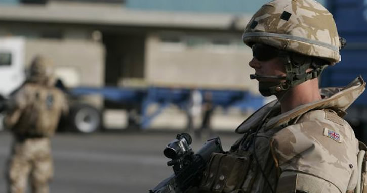 İngiliz ordusundan personel azaltma kararı