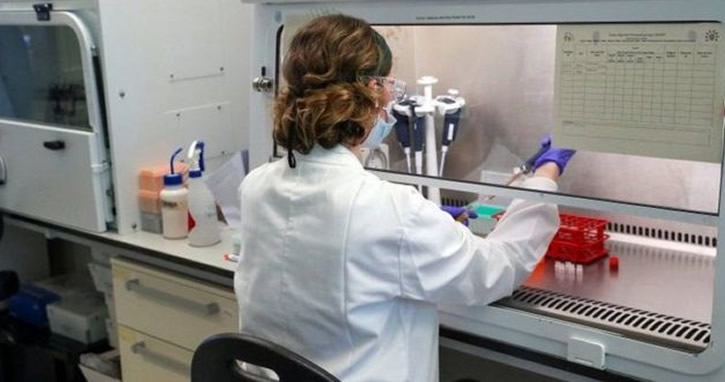 Hollanda da AstraZeneca aşısının kullanımını durdurdu