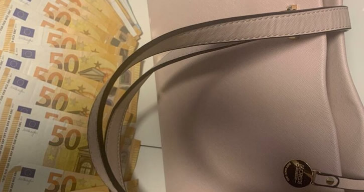 Türk yolcunun sütyenine gizlediği paraya polis el koydu