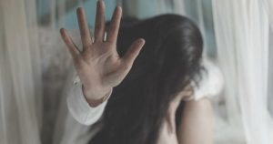 İngiltere’de kadına şiddet giderek artıyor