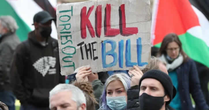 ‘Kill the Bill’ protestolarının arkasında yatan sebepler