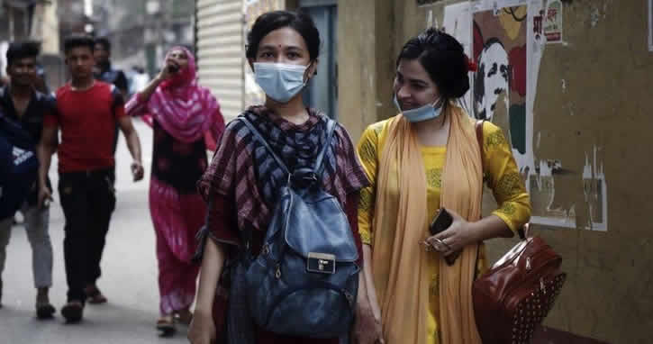 İngiltere’den 3 ülkeye daha seyahat yasağı