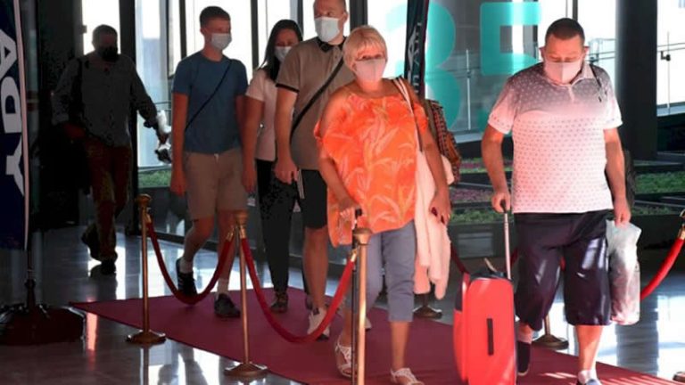 Türkiye İngiltere’nin karantina merkezine döndü