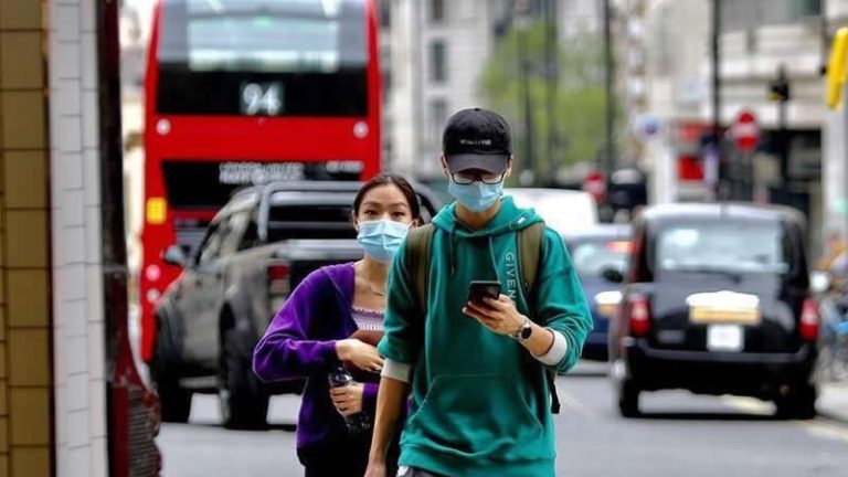 İngiltere’den 510 milyon dozluk aşı anlaşması