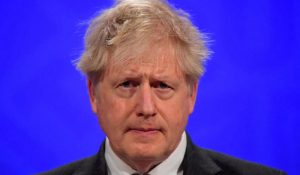 Johnson: “Neden olduğum kırgınlık için üzgünüm”