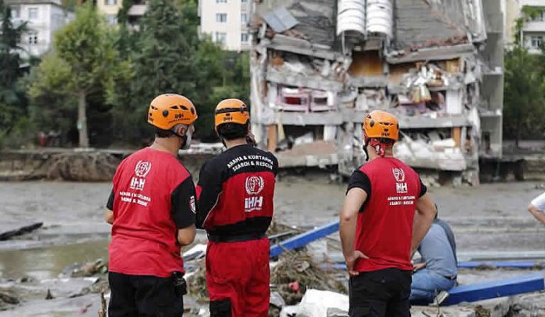 Batı Karadeniz’de sel felaketi: Can kaybı 58’e yükseldi