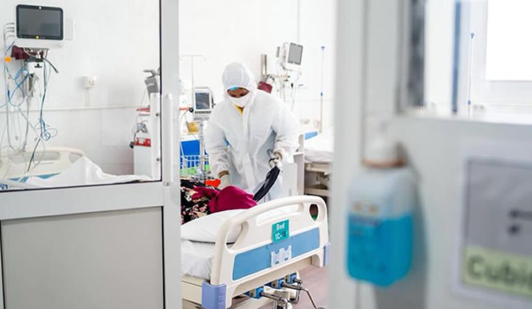 Covid-19 nedeniyle hayatını kaybedenlerin sayısı 4 milyonu geçti