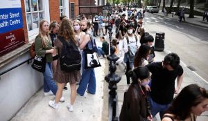 İngiltere’den aşı olanlarla ilgili çarpıcı araştırma