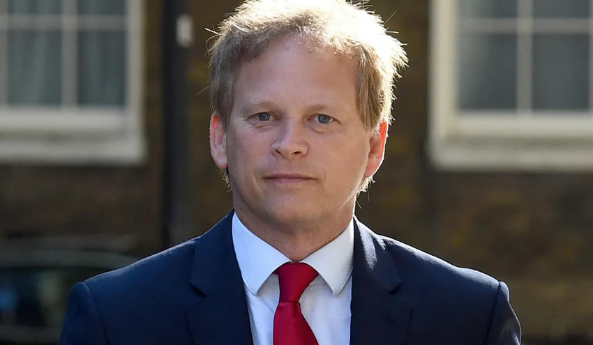 Türkiye neden hala kırmızı listede? İngiliz Bakan açıkladı