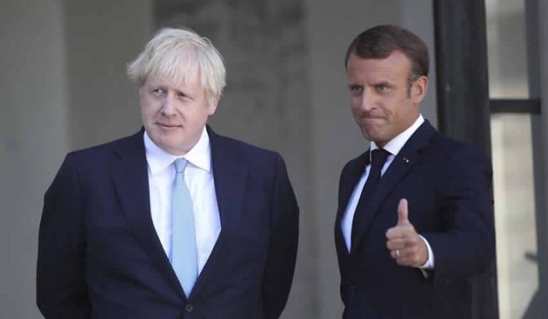 Başbakan Johnson’dan Fransa açıklaması: “Kaya gibi sağlam”
