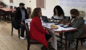 İngiltere Cemevi’nde eğitimler kaldığı yerden devam ediyor