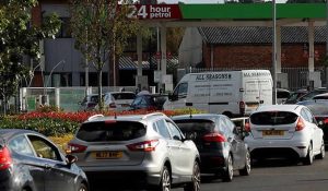 İngiltere’de kriz sürüyor: “En kötüsüne hazır olun…”