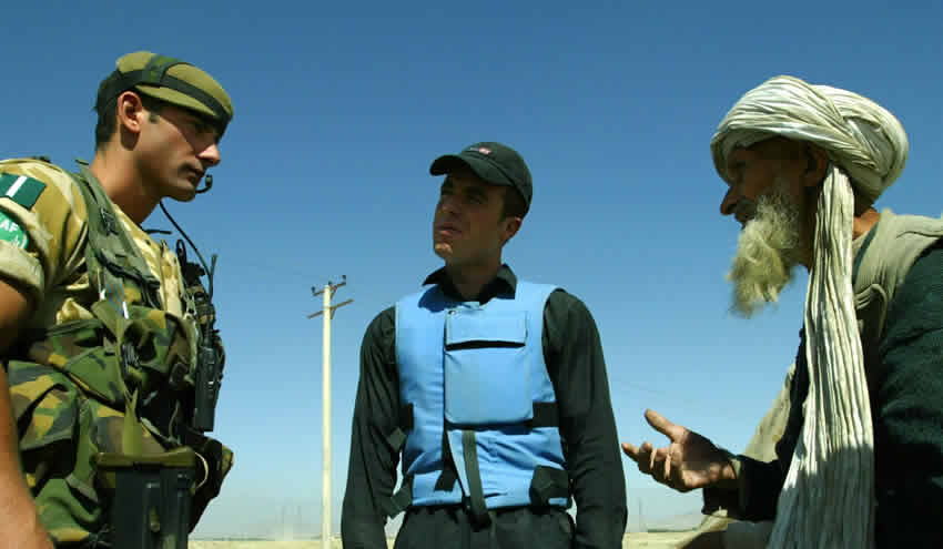 Bilgileri ifşa olan Afgan tercümanlar ölüm korkusu yaşıyor