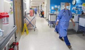 Tabipler Birliği yeni önlem almayan hükümeti eleştirdi