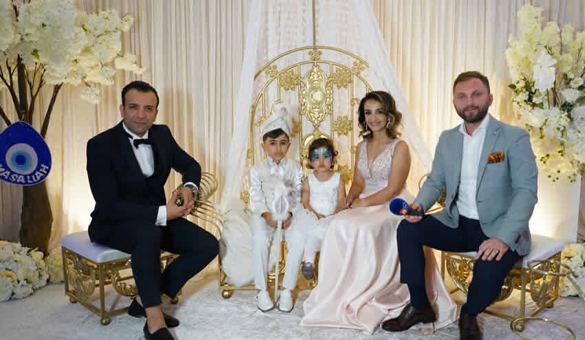 Karaman ailesinin mutlu günü