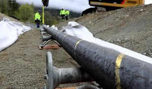 ‘Dünyanın en uzun elektrik iletim hattı’ çalışmaya başladı