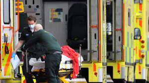 8 Kasım Pazartesi: Birleşik Krallık günlük Covid-19 raporu