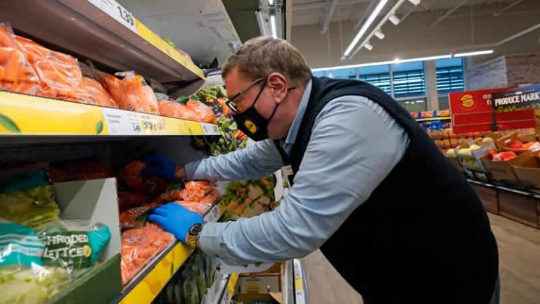 İngiltere’de işsizlik seviyesi gerilemeye devam ediyor