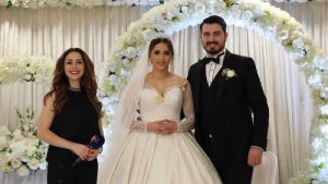 Yoğun katılımla görkemli bir düğün