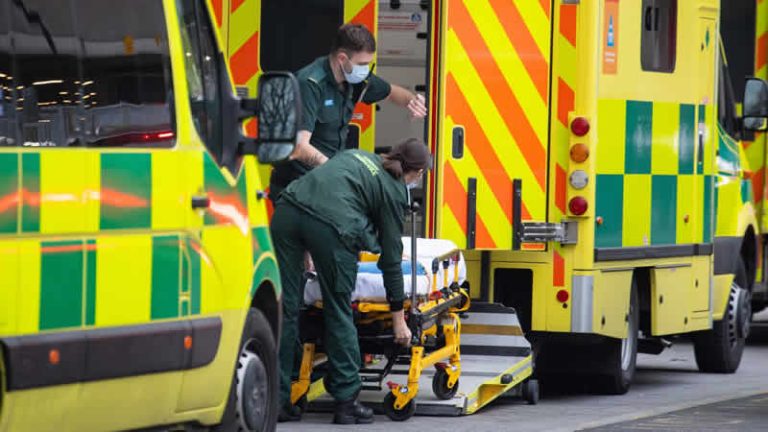 30 Kasım Salı: Birleşik Krallık günlük Covid-19 raporu