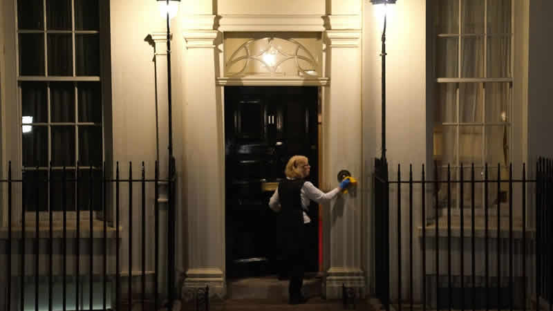 Başbakan Boris Johnson’a 18 bin sterlinlik ceza