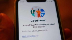 Covid ile enfekte olan kişiler için karantina kurallarında değişiklik