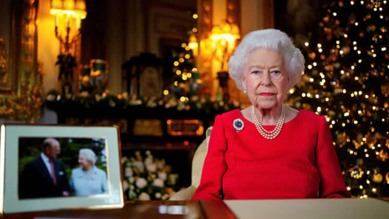 Kraliçe Elizabeth’ten Noel mesajı