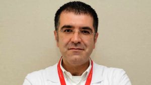 Türk doktorun Birleşik Krallık’taki büyük başarısı