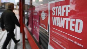 İngiltere’de beklentilerin aksine işçi açığı 1 milyonu aştı