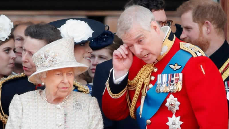 Kraliçe destek vermeyince Prens köşkünü satılığa çıkardı