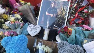 Londra’da bıçakla katledilen 30 genç için protesto yürüyüşü