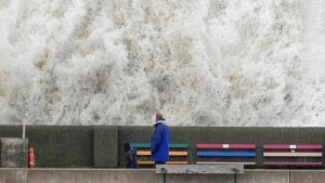 Birleşik Krallık’ta Eunice Fırtınası için ikinci kırmızı alarm!