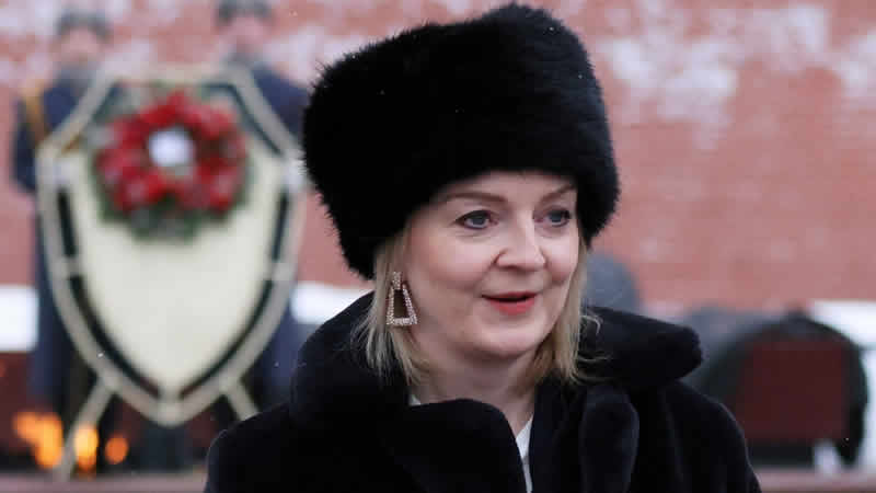 Dışişleri Bakanı’ndan, Ukrayna’da savaşmak isteyen İngiliz vatandaşlarına destek