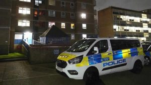 Enfield’ta 18 yaşındaki genç bıçaklı saldırının kurbanı oldu