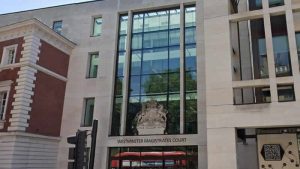 Kuzey Londra’da 19 yaşında bir genç terör saldırısı planıyla suçlandı