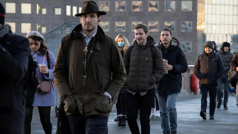 İngiltere’de Covid-19 rekoru: Her 13 kişiden biri virüslü