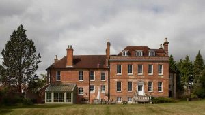 İngiltere’de konut fiyatlarında artış yavaşladı