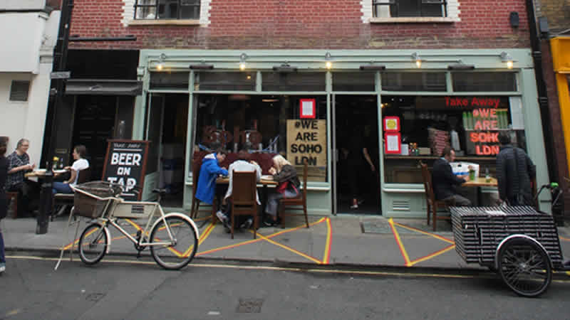 Onarılan tarihi Kıbrıs Türk Binası, Britanya’daki toplumun hizmetine hazır