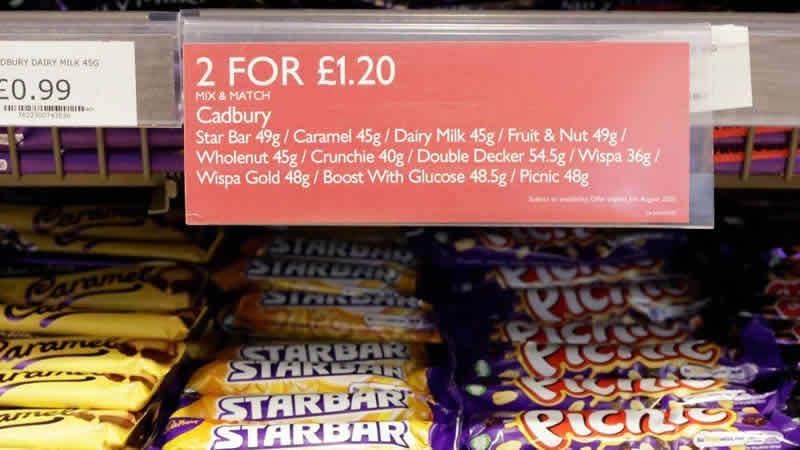 İngiltere’de indirimli satılan abur cubur ürünlere getirilen yasak ertelenecek