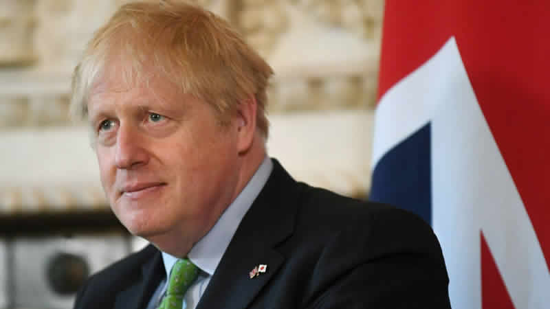 Boris Johnson’ın Muhafazakar Partisi birçok belediyede yüzlerce sandalye kaybetti
