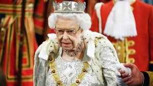 İngiltere parlamentosunun açılışını Kraliçe Elizabeth yerine Prens Charles ve William yapacak