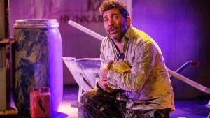 Ünlü oyuncu Emre Kınay, Londra’da tiyatro açıyor