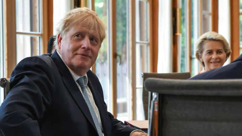 Johnson: Putin’in işgale devam etmesine izin vermenin bedeli çok ağır olur