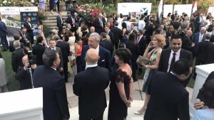 Kraliçe’nin tahttaki 70. yılı, İngiltere’nin Ankara Büyükelçiliğinde kutlandı